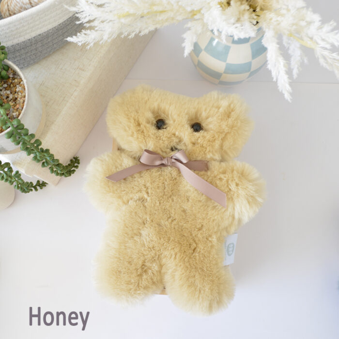 Tambo Teddies Bickie Bear teddy in Honey woollen sheepskin