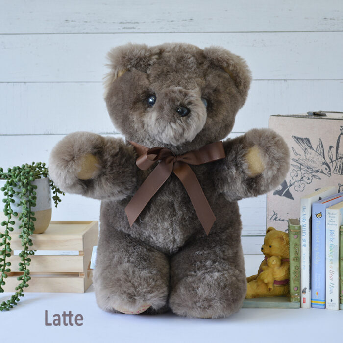 Tambo Teddies Logo teddy bear woollen sheepskin