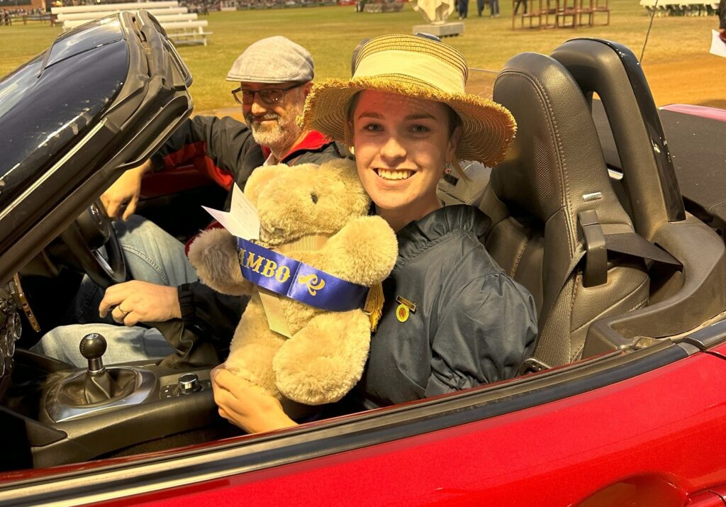 Support Queensland Country Life Showgirls Tambo Teddies